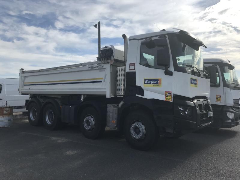 Camion bibenne 8x4, PTAC 32T | image 2