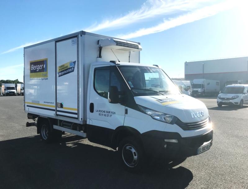 Camion frigorifique 3T5 12m3 avec hayon | image 1