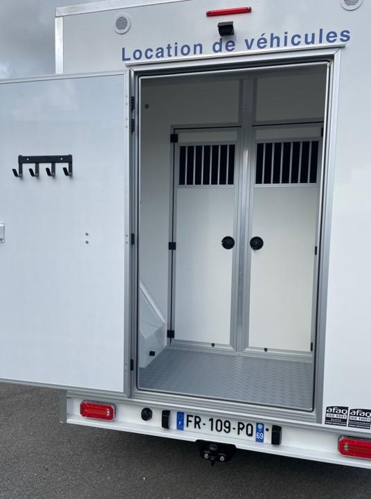 Utilitaire Transport de chevaux | image 3
