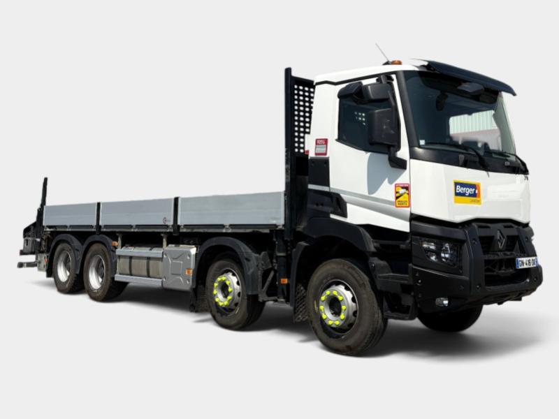 Camion plateau-grue 8x4 P.T.A.C. 32T