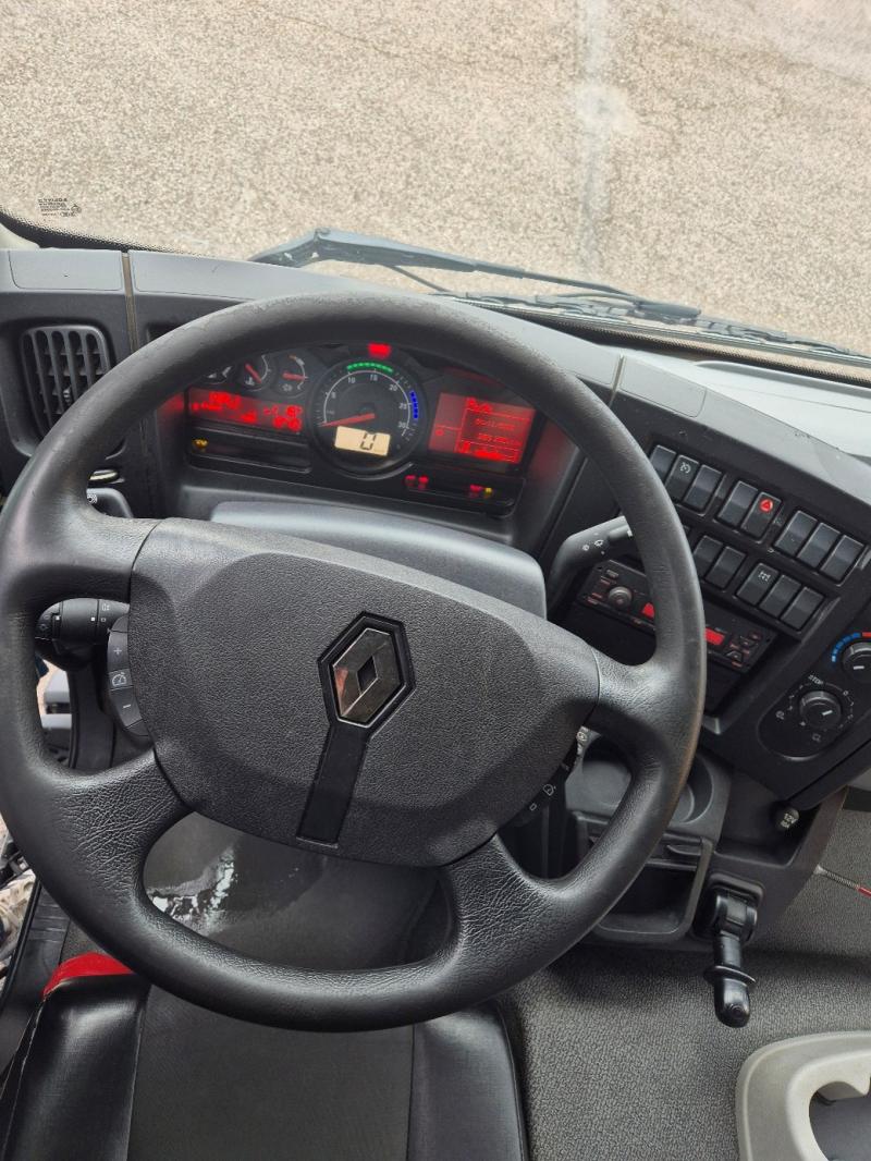 Occasion Renault D 7.5 LOW P4X2 210E6 Fourgon Polyfond avec hayon rabattable