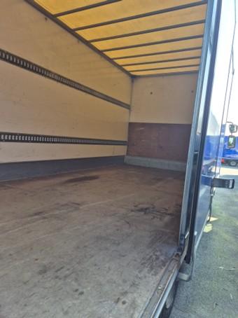 Occasion Renault D 7.5 Low P4X2 Fourgon Polyfond avec Hayon Rabattable