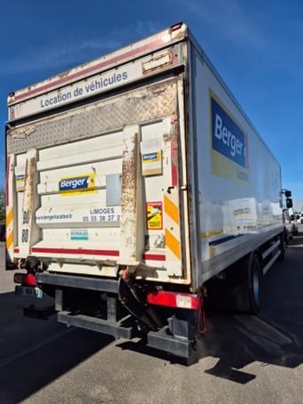Occasion Renault D Fourgon 4x2 280 cv Caisse Polyfond Hyon rabattable