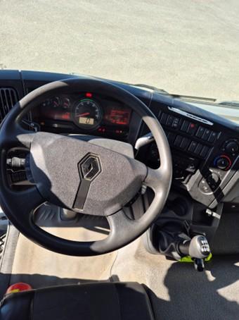 Occasion Renault D12 LOW 4x2 210 cv Fourgon Frigorifique LAMBERET Groupe CARRIER Supra 750 avec hayon Rabattable