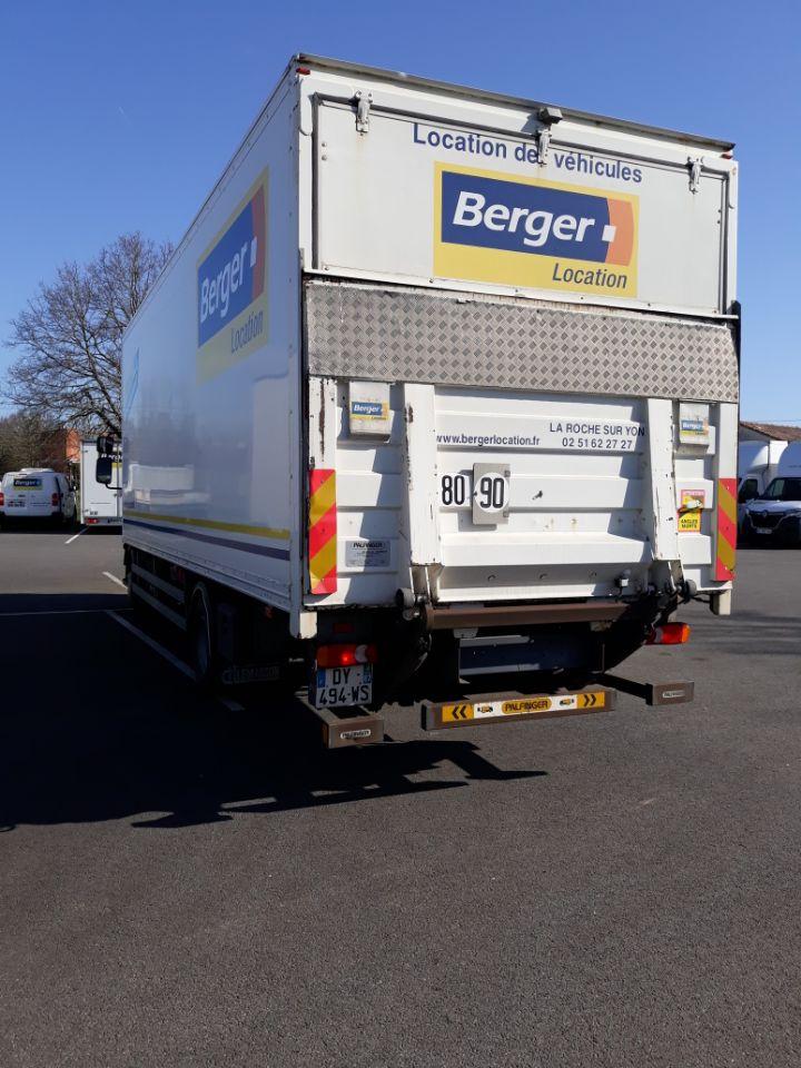 Occasion RENAULT D12 Low 4x2 42M3 210 CV