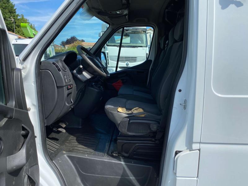 Occasion Renault Master 130.35 FG Tronqué L2H2 Nacelle Pack éco
