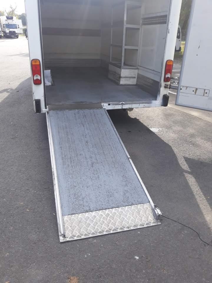 Occasion Renault Master 145.35 PC Caisse Blanchisserie