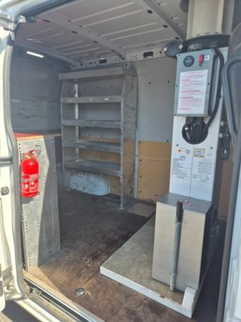Occasion Renault Master Red Fourgon 145.35 L2H2 Nacelle Tronquée France élévateur 121 Ftcc