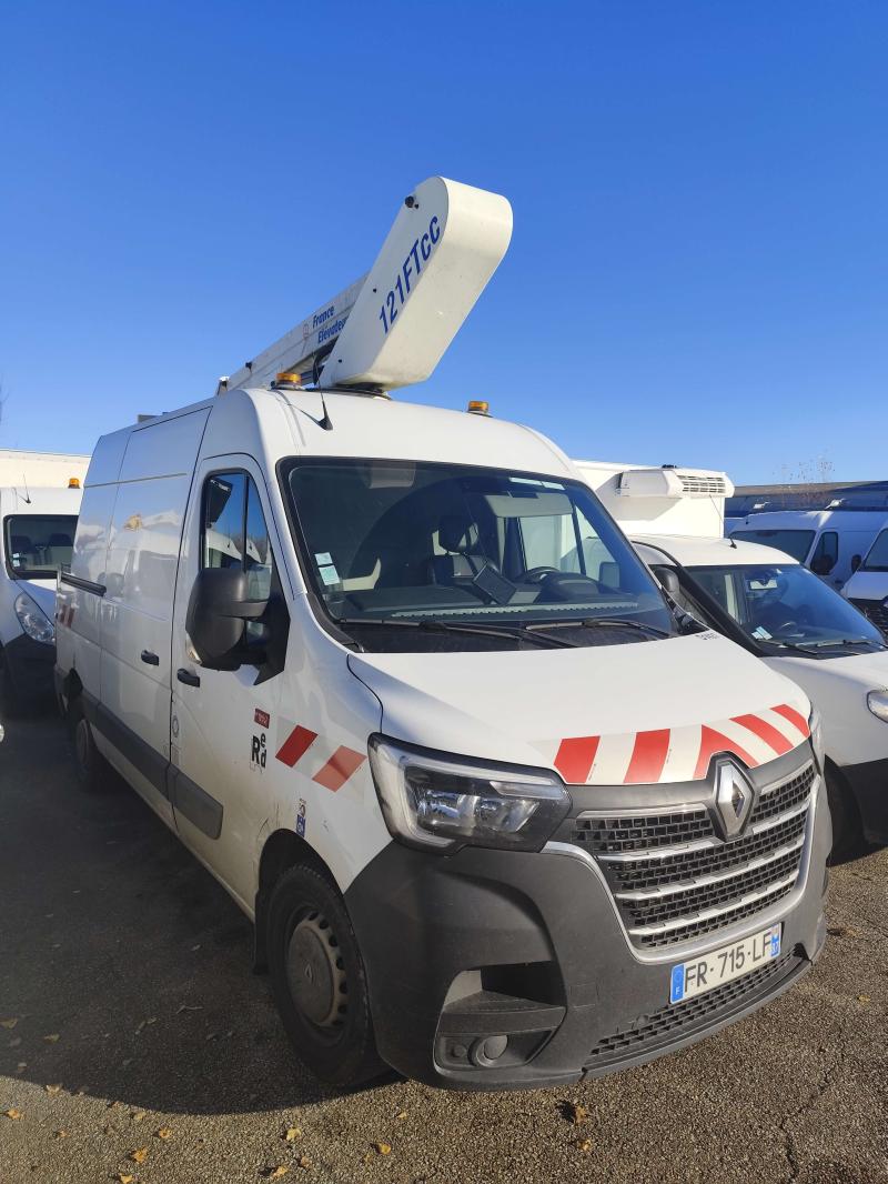 Renault Master RED Fourgon L2H2 145 ch Nacelle France Elévateur 121 Ftcc occasion
