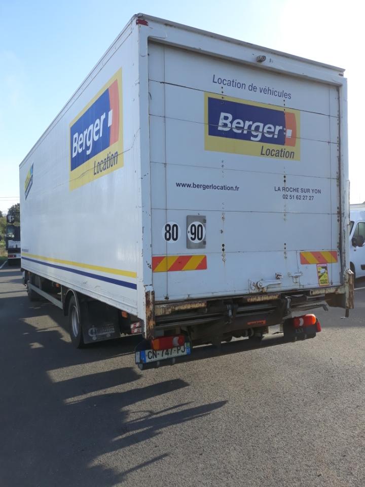 Occasion RENAULT MIDLUM 45M3 220 CV