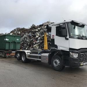 Porteur 26 T 6x2 polybenne