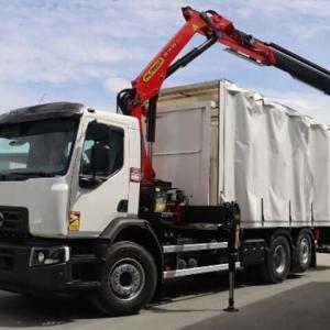 Renault C380 plateau bâché avec grue et hayon rabattable