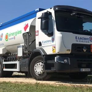 Renault D19 4x2 citernier